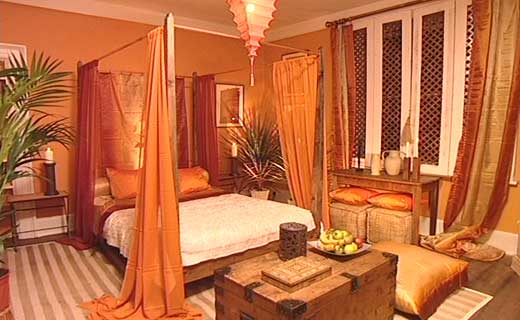 A four-poster bed