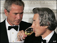 Koizumi e Bush em jantar