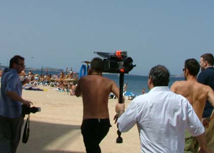 JK & Joel take up the challenges set by Vernon's listeners - JK had to get a rub down from a man on the beach whilst Joe had to twang as many bikinis as possible in 60 seconds

