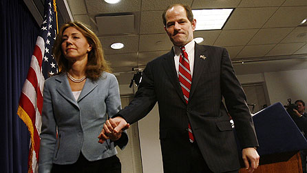 New York Governor Eliot Spitzer with his wife Silda Wall after addressing the media at his office in New York. © Shannon Stapleton/Reuters/Corbis