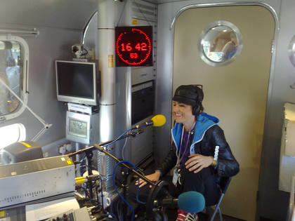 Joan As Policewoman in the studio