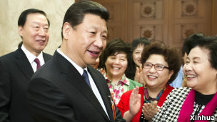 习近平星期五会见江苏代表团妇女代表(08/03/2013)