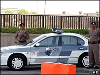 Policais armados patrulham ruas na Arábia Saudita