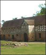 Kenilworth castle barn