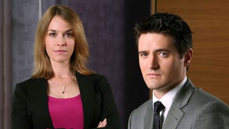 L-R: Rachel Mason (Eva Pope) and Max Tyler (Tom Chambers)