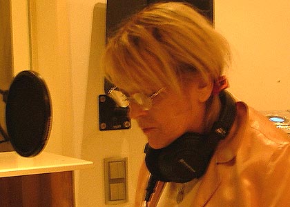 Annie Nightingale live from Cafe Mambo - 6th August 2004

