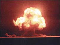 Mande sua pergunta sobre a real ameaça nuclear.