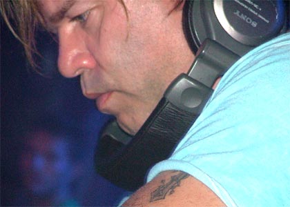 The Essential Mix live from Amnesia - 8th August 2004