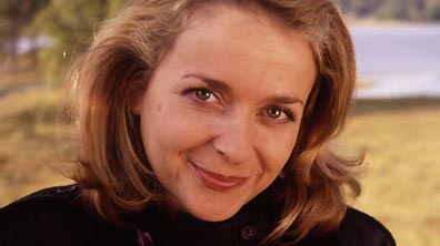 Julia Sawalha